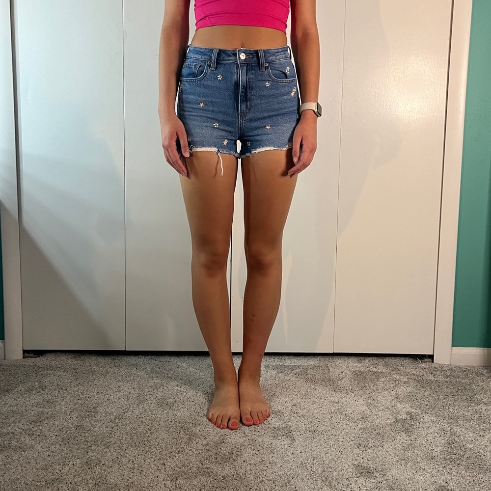 NWOT AE flower shorts